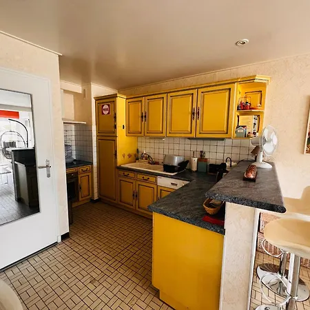 T3 Proche - 57m² - Fr-1-309-592 *